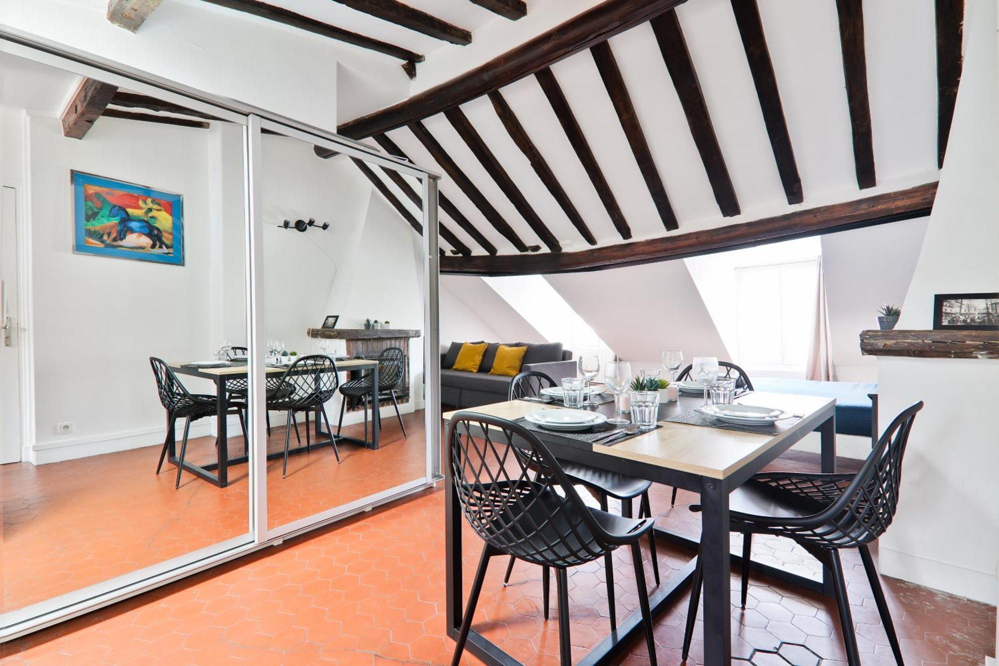 Apartment Quartier Saint-michel Notre-dame 2 Free Netflix Paris